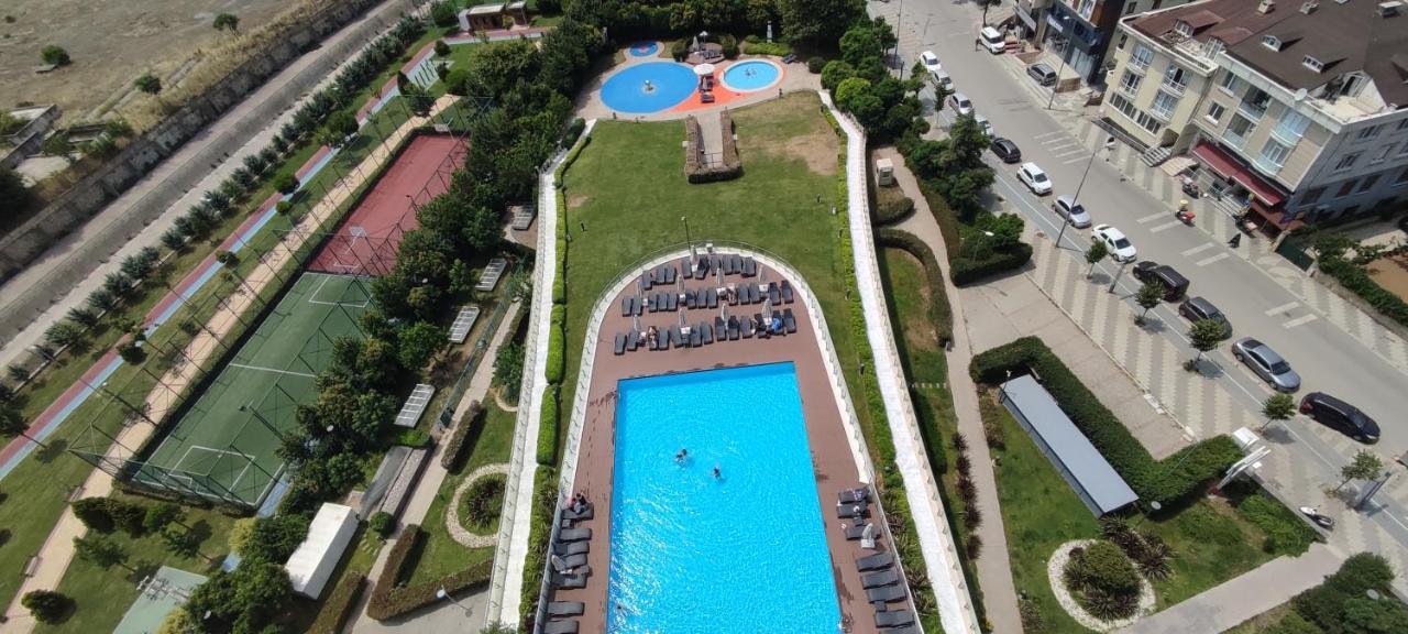 Studyo At High Flat Apartment Istanbul Exterior photo